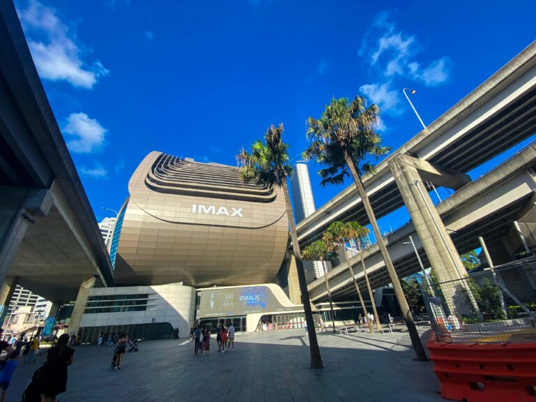 Lecture et animations science-fiction à la médiathèque Noailles de Cannes pendant le festival Les Mycéliades 2026